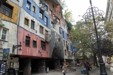 Hundertwasser-Haus_05.JPG